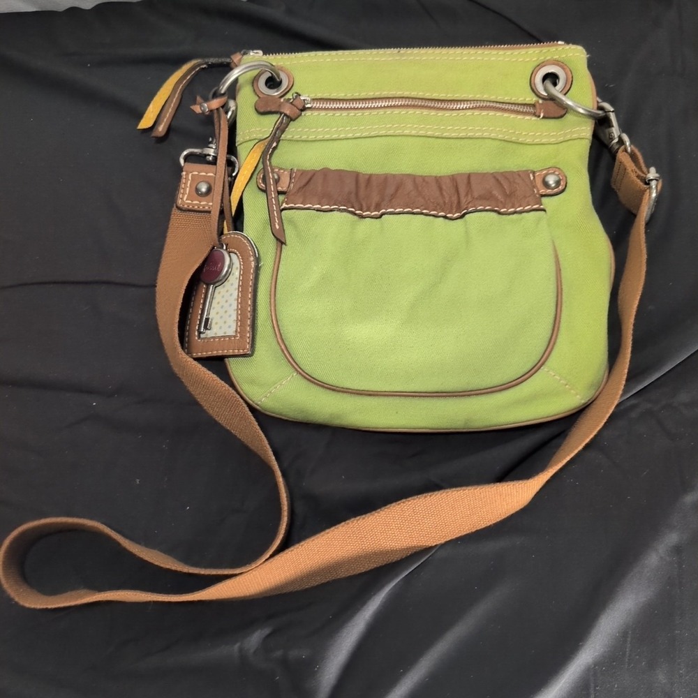 Fossil Green Cavas Crossbody Bag Key Accent Name Tag Adjustable Strap Pockets